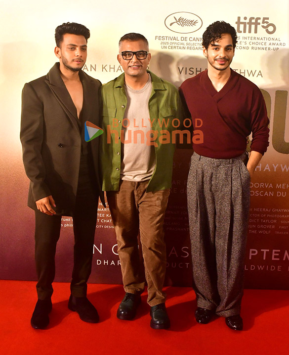photos ishaan khatter vishal jethwa and neeraj ghaywan snapped at the homebound press conference 11