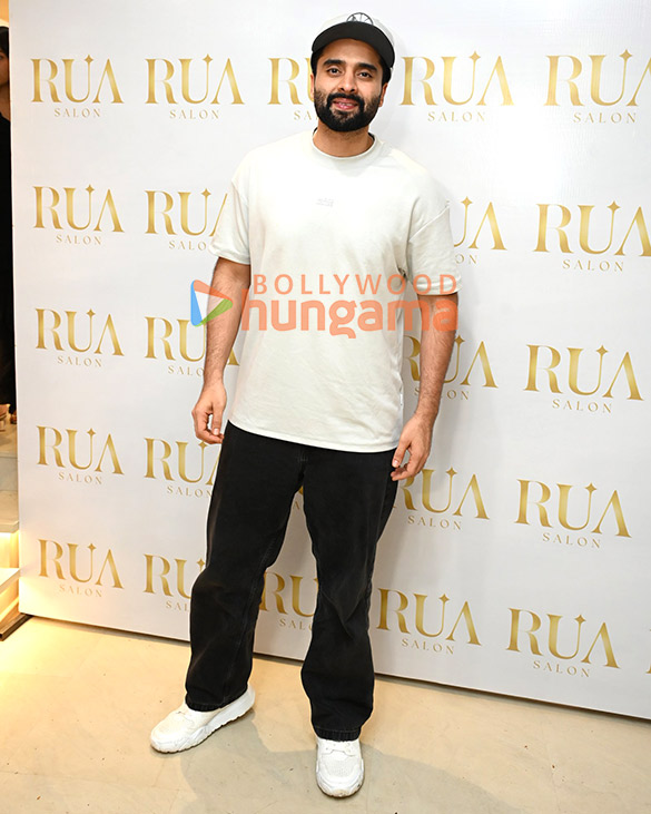 photos jackie shroff poonam dhillon ayesha jhulka and others snapped at the launch of rua salons latest branch in juhu 3
