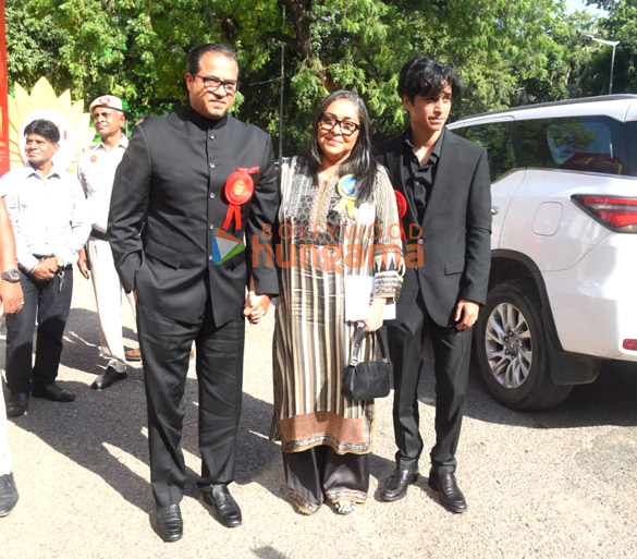 photos karan johar vidhu vinod chopra ektaa r kapoor and others arrive at vigyan bhawan to attend the national film awards ceremony 7