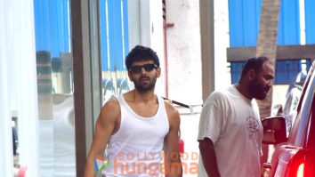 Photos: Kartik Aaryan snapped at T-Series office in Andheri