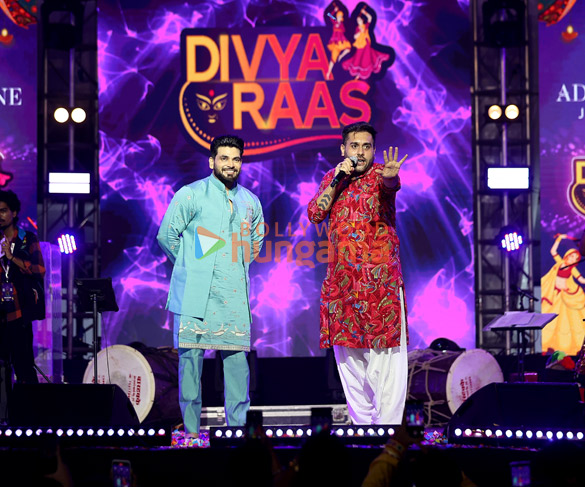 photos keerthi sagathia nyraa banerjee shiv thakare mla aslam shaikh and others snapped at divya raas 2025 navratri celebrations in inorbit mall malad 2