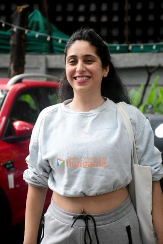 Photos: Neha Bhasin snapped outside the gym in Bandra