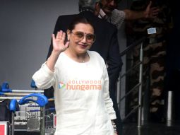 Photos: Rani Mukerji, Karan Johar and Apoorva Mehta snapped at Kalina airport