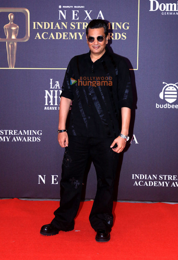photos samantha ruth prabhu isha koppikar sonali bendre anupam kher and others grace the nexa indian streaming academy awards 2025 16