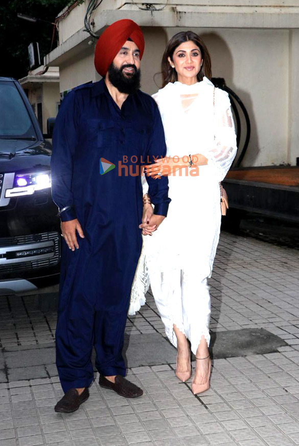 photos shilpa shetty raj kundra geeta basra and others grace the special screening of mehar 14 photos shilpa shetty raj kundra geeta basra and others grace the special screening of mehar 14