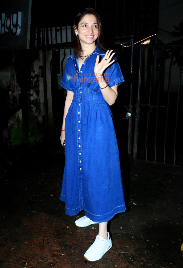 photos tamannaah bhatia snapped in juhu 1 7