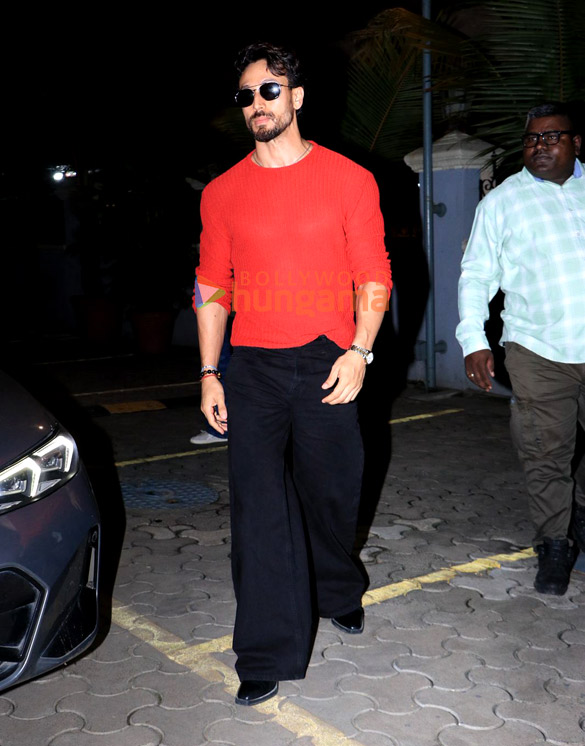 photos tiger shroff snapped promoting baaghi 4 at pvr icon andheri 5