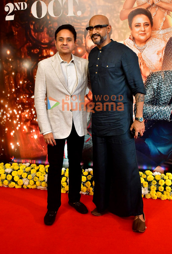 photos varun dhawan and janhvi kapoor snapped at sunny sanskari ki tulsi kumari trailer launch 2 2