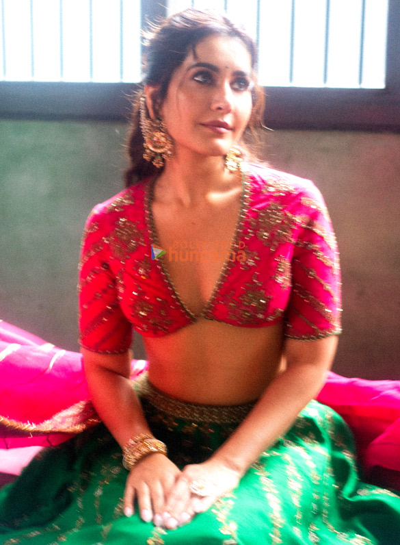 raashi khanna 8 6