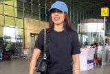 Effortless vibes, camera ready! Bhumi Pednekar