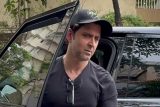When charm walks in! Hrithik Roshan