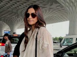 Sonam Kapoor stylish look at thr airport