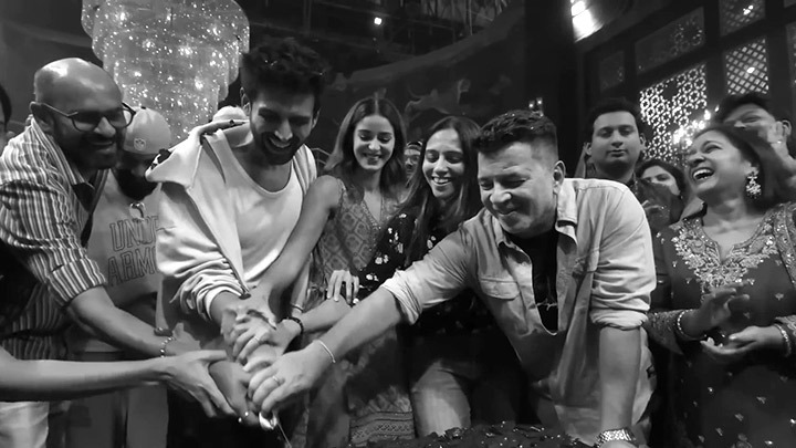 Tu Meri Main Tera Main Tera Tu Meri – It’s a wrap! | Kartik Aaryan | Ananya Panday