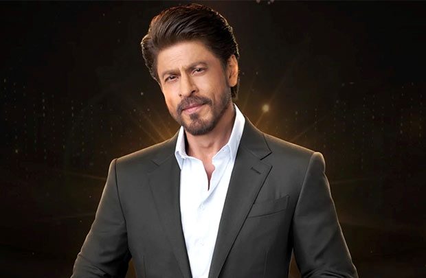 Shah Rukh Khan set to host 70th Filmfare Award after 17 years
