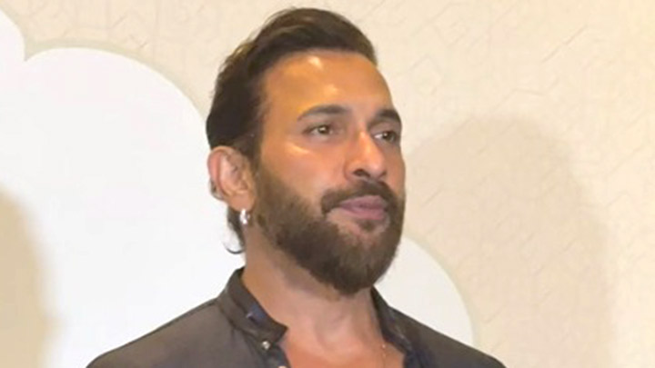 Handsome in metallic blue kurta! Terence Lewis