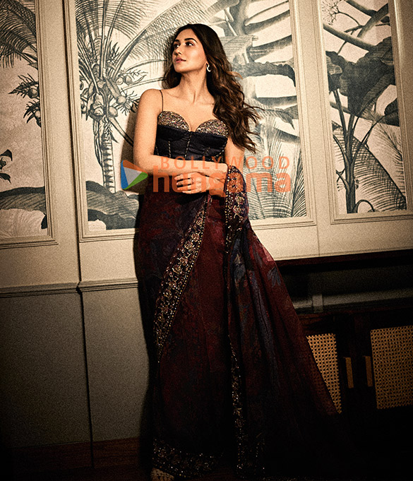 nikita dutta 5 54