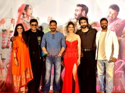 Photos: Ajay Devgn, R Madhavan, Rakul Preet Singh, Meezaan Jafri and others grace the trailer launch of their film De De Pyaar De 2