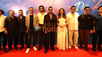 Photos: Ajay Devgn, R Madhavan, Rakul Preet Singh and others grace the trailer launch of De De Pyaar De 2 in Delhi