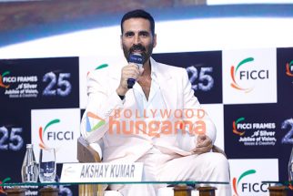 Photos: Akshay Kumar, Ayushmann Khuranna in conversation with Chief Minister Devendra Fadnavis at FICCI Frames 2025