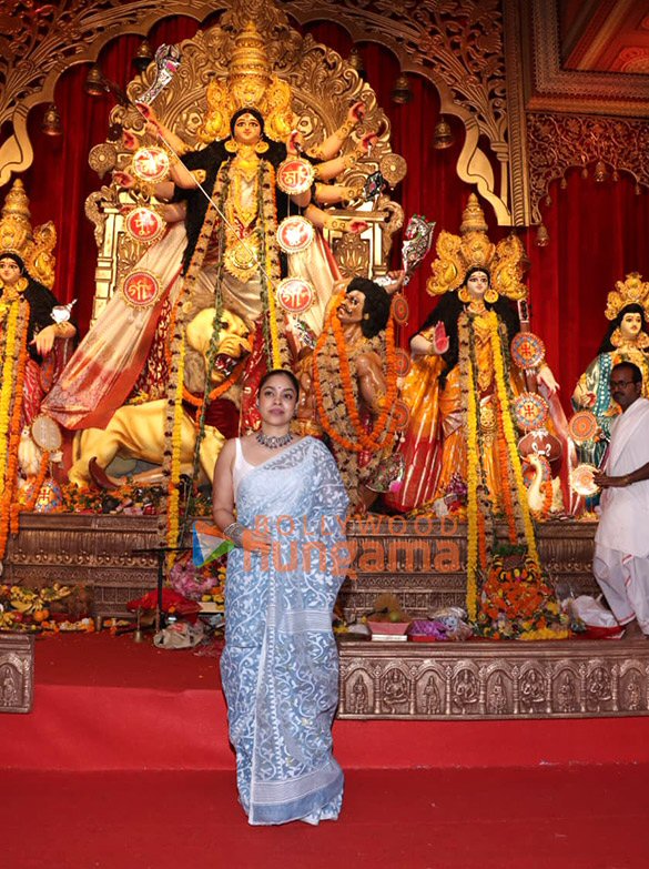 photos alia bhatt hrithik roshan rani mukerji karan johar ajay devgn kajol and others snapped at 79th north bombay sarbojanin durga puja 13