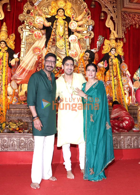 photos alia bhatt hrithik roshan rani mukerji karan johar ajay devgn kajol and others snapped at 79th north bombay sarbojanin durga puja 21