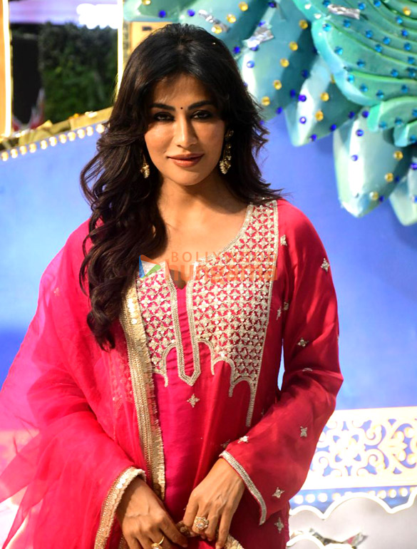 photos chitrangda singh snapped unveiling festive decor the chariots of time at phoenix marketcity 6
