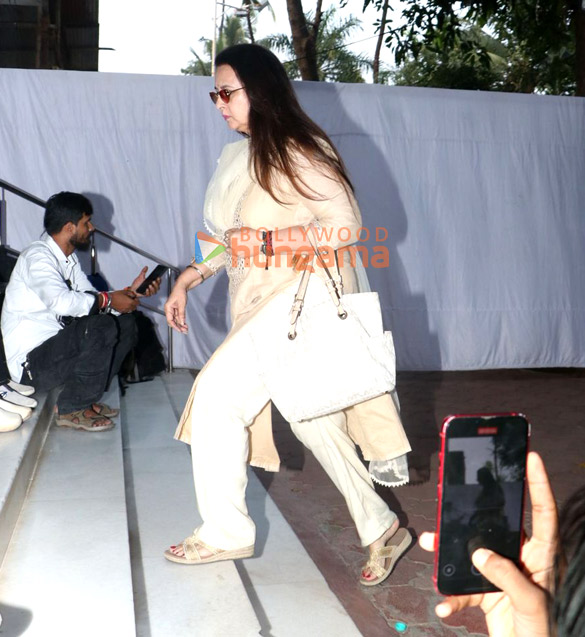 photos jackie shroff rohit shetty sonu sood aditya pancholi and others attend pankaj dheers prayer meet 2025 8