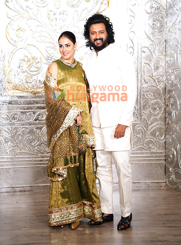 Photos: Kareena Kapoor Khan, Riteish Deshmukh, Genelia Deshmukh, Hema Malini and others attend Manish Malhotra’s Diwali party Photos: Kareena Kapoor Khan, Riteish Deshmukh, Genelia Deshmukh, Hema Malini and others attend Manish Malhotra’s Diwali party