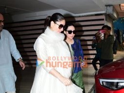 Photos: Kareena Kapoor Khan and Karisma Kapoor snapped in Bandra
