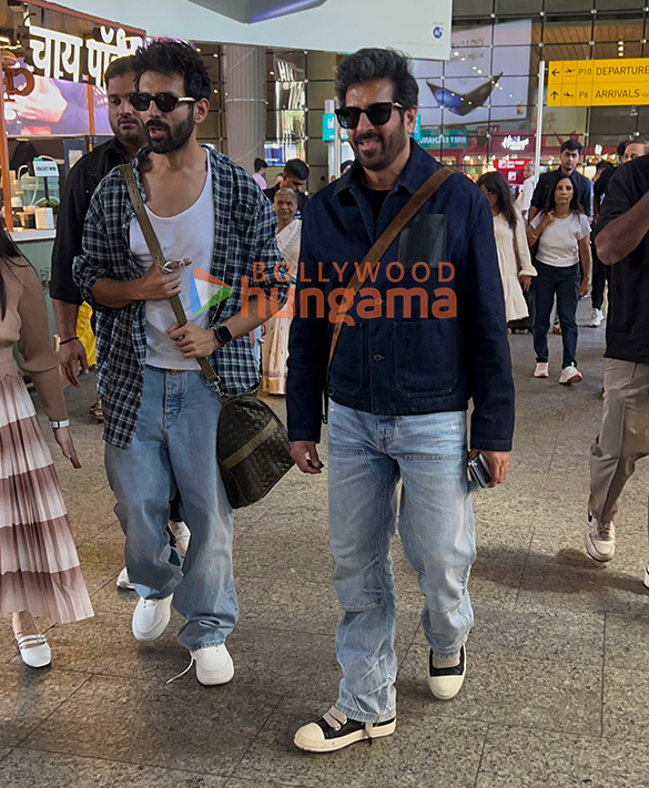 photos kartik aaryan kabir khan mrunal thakur and twinkle khanna snapped at the airport 1