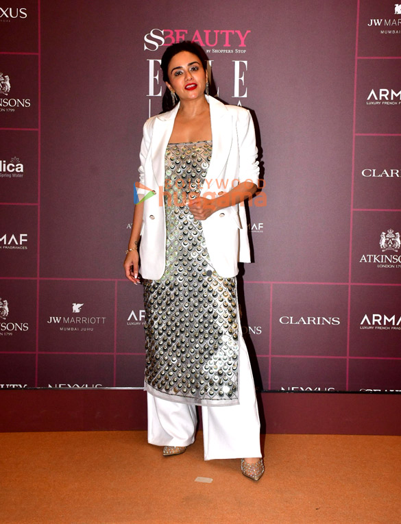photos kriti sanon ibrahim ali khan lauren gottlieb shweta tripathi and others grace the elle beauty awards 2025 36