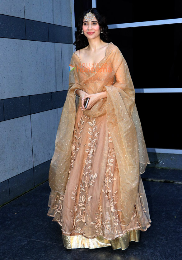 photos mouni roy divyanka tripathi and others turn showstoppers at bombay times fashion week 2025 8