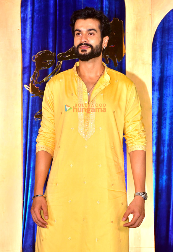 photos nargis fakhri nikita dutta divya khossla snapped at emmay entertainments diwali party 36