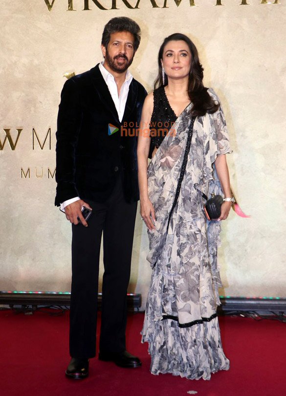photos salman khan sonakshi sinha sushmita sen riteish deshumukh genelia deshumukh and others attend vikram phadnis 35 years anniversary celebration in jw marriott juhu 24