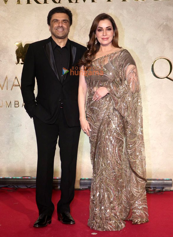 photos salman khan sonakshi sinha sushmita sen riteish deshumukh genelia deshumukh and others attend vikram phadnis 35 years anniversary celebration in jw marriott juhu 41