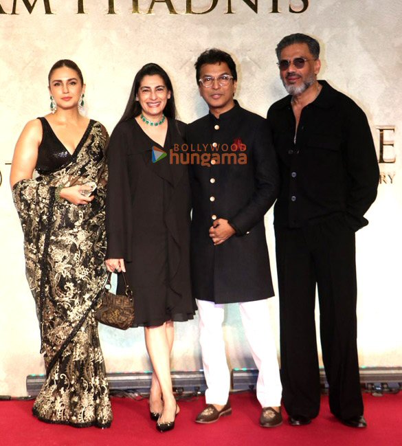 photos salman khan sonakshi sinha sushmita sen riteish deshumukh genelia deshumukh and others attend vikram phadnis 35 years anniversary celebration in jw marriott juhu 5