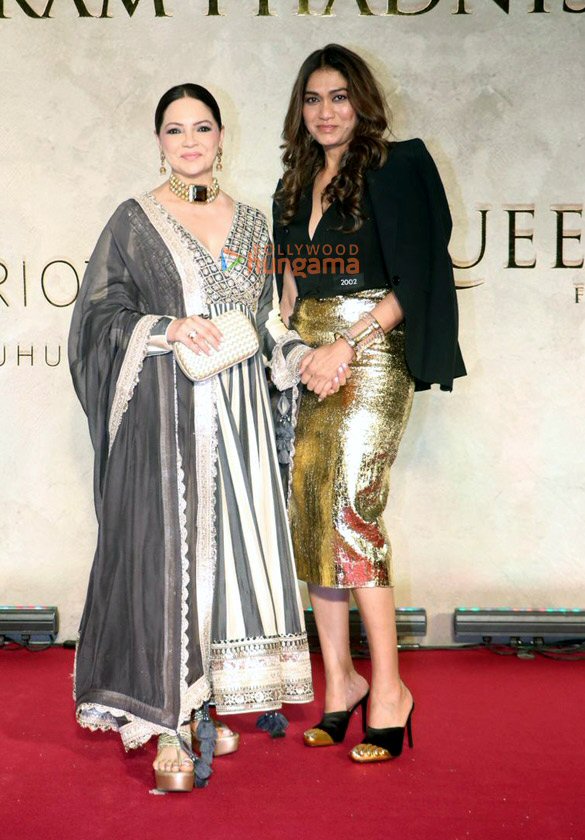 photos salman khan sonakshi sinha sushmita sen riteish deshumukh genelia deshumukh and others attend vikram phadnis 35 years anniversary celebration in jw marriott juhu 57