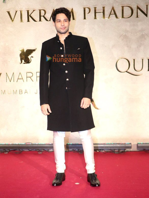 photos salman khan sonakshi sinha sushmita sen riteish deshumukh genelia deshumukh and others attend vikram phadnis 35 years anniversary celebration in jw marriott juhu 62