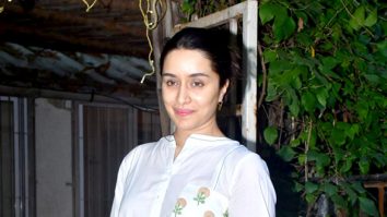 Photos: Shraddha Kapoor snapped in Juhu