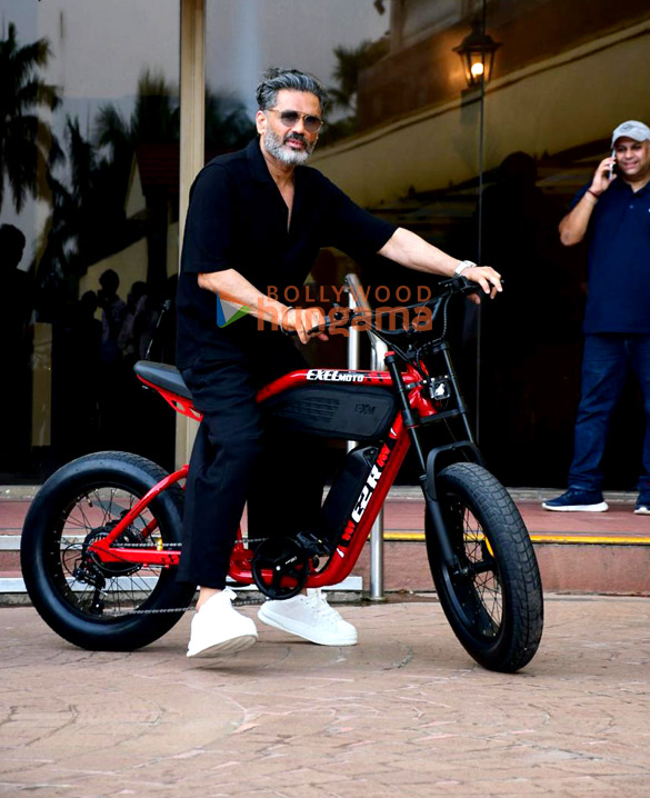 photos suniel shetty kl rahul and others snapped at their strategic investment announcement in exelmoto 5