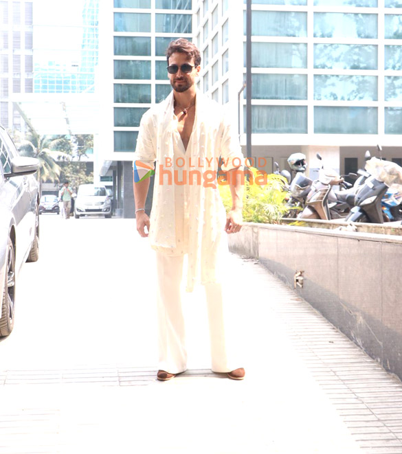 photos tiger shroff sanya malhotra and rohit saraf snapped outside the dharma office for diwali pooja 4