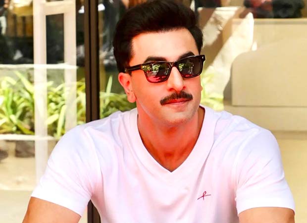 Ranbir Kapoor wins hearts at Delhi airport for helping injured co-passenger traveling alone