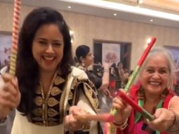 Sameera Reddy enjoying garba