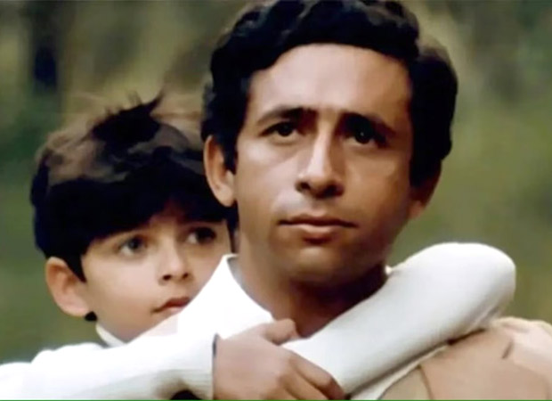 शेखर कपूर ने एक मासूम प्रशंसक के साथ हवाई अड्डे पर हुई भावनात्मक मुलाकात का वर्णन किया; फैन कहता है, 'सर, अब दिल से फिल्में नहीं बनाते'