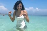 Shirley Setia vacay mode