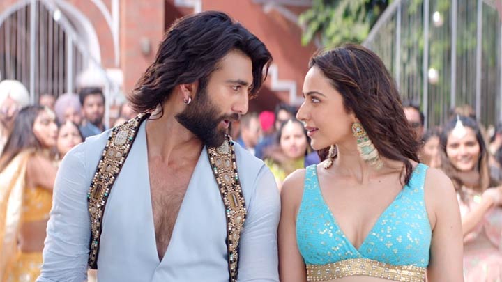 3 Shaukk (Song) – De De Pyaar De 2 | Ajay Devgn, Rakul Preet Singh, Meezaan Jafri 3 Shaukk (Song) – De De Pyaar De 2 | Ajay Devgn, Rakul Preet Singh, Meezaan Jafri