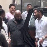 Ajay Devgn spotted to pay his  respect to Dharmendra Ji’s last rites
