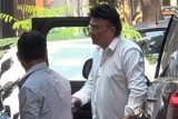 Anu Malik pay visit to Dharmendra Ji’s last rites
