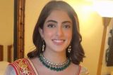 Gorgeous Navya Nanda in traditional wear