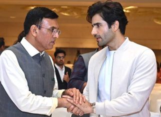 Karan Tacker honoured as ‘Fit India Champion’ by Ministry of Youth Affairs & Sports, presented by Dr. Mansukh Mandaviya and Smt. Raksha Khadse